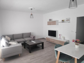 Piso muy amplio, nuevo y luminoso AT-CC-00782